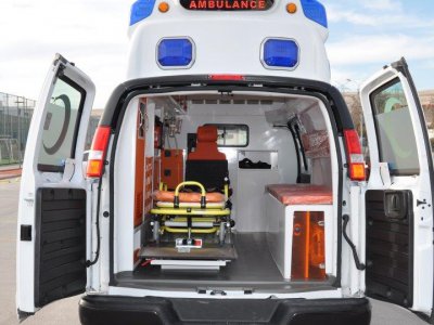 EMS Gmc Savana Ambulance