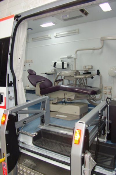 Mobile Dental HealthCare Vehicle